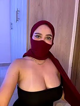 Snapshot of amaal_ chatting on November 2025 09:26:02 PM amaal online show from November 2025 09:26:02 PM