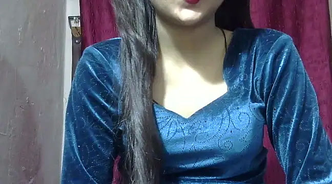 Snapshot of Aayesha chatting on December 2024 11:13:02 PM Aayesha online show from December 2024 11:13:02 PM