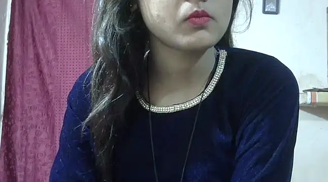 Snapshot of Aayesha chatting on December 2024 06:19:02 PM Aayesha online show from December 2024 06:19:02 PM
