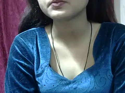 Snapshot of Aayesha chatting on December 2024 03:15:01 PM Aayesha online show from December 2024 03:15:01 PM