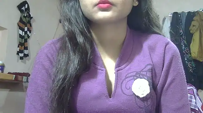 Snapshot of Aayesha chatting on January 2025 10:56:01 AM Aayesha online show from January 2025 10:56:01 AM