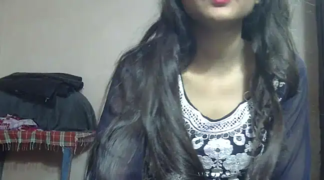 Snapshot of Aayesha chatting on January 2025 10:55:02 AM Aayesha online show from January 2025 10:55:02 AM