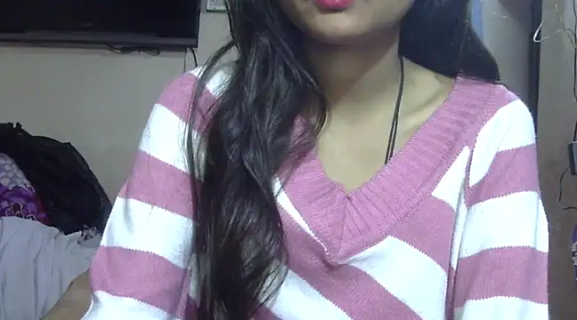 Snapshot of Aayesha chatting on February 2025 12:40:02 AM Aayesha online show from February 2025 12:40:02 AM