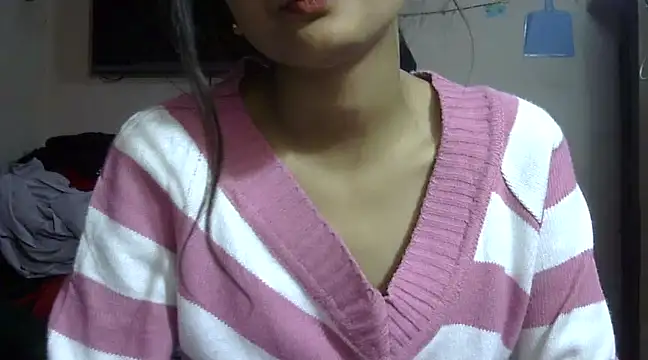 Snapshot of Aayesha chatting on February 2025 02:56:01 AM Aayesha online show from February 2025 02:56:01 AM