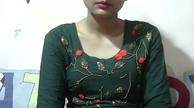 Snapshot of Aayesha chatting on February 2025 08:52:02 AM Aayesha online show from February 2025 08:52:02 AM