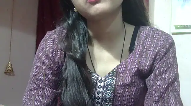 Snapshot of Aayesha chatting on March 2025 10:55:02 AM Aayesha online show from March 2025 10:55:02 AM