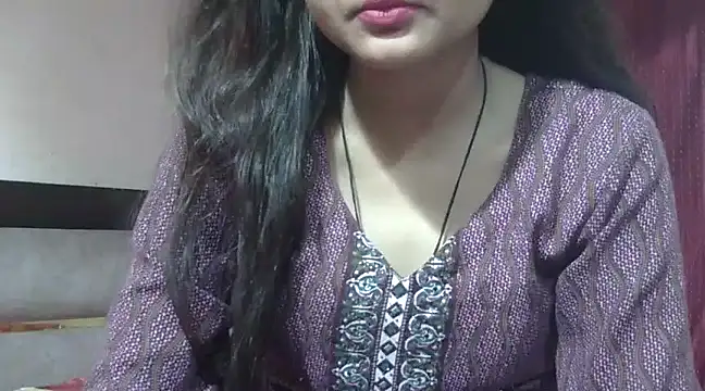 Snapshot of Aayesha chatting on March 2025 05:24:02 AM Aayesha online show from March 2025 05:24:02 AM
