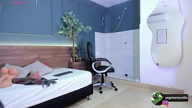 megan morgan01 online show from November 2025 12:31:02 PM