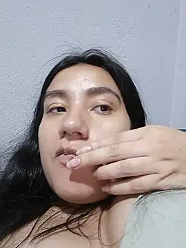 Snapshot of Hellen_Alex chatting on June 2026 02:32:02 PM Hellen Alex online show from June 2026 02:32:02 PM