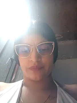 naughty-girl01 online show from January 2025 05:19:01 PM