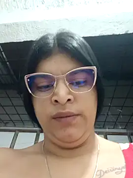 naughty-girl01 online show from February 2025 10:10:02 AM