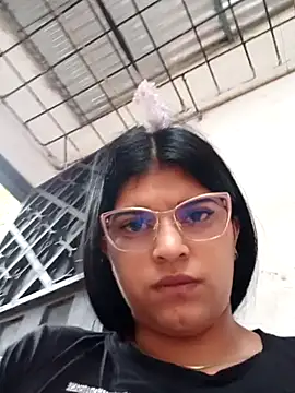 naughty-girl01 online show from February 2025 12:11:02 PM