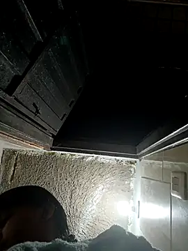 naughty-girl01 online show from March 2025 10:33:02 AM