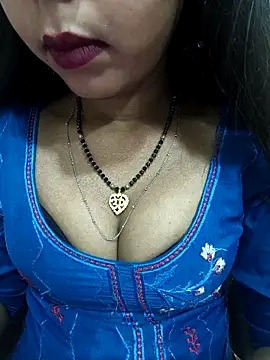 Snapshot of Sharmila-Singh chatting on April 2026 05:55:02 AM Sharmila-Singh online show from April 2026 05:55:02 AM
