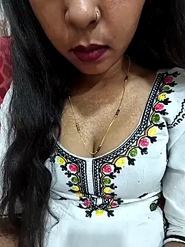 Snapshot of Sharmila-Singh chatting on June 2026 06:52:02 AM Sharmila-Singh online show from June 2026 06:52:02 AM