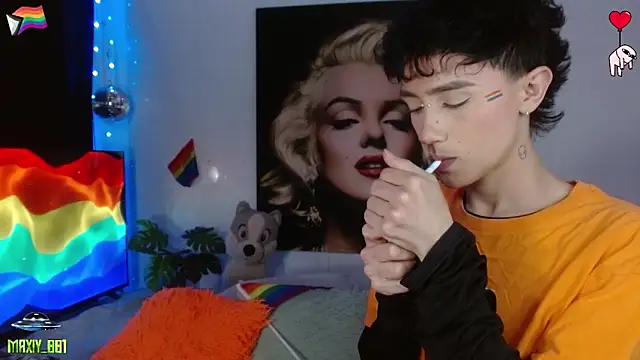 maxiy 001 online show from June 2026 01:12:02 AM