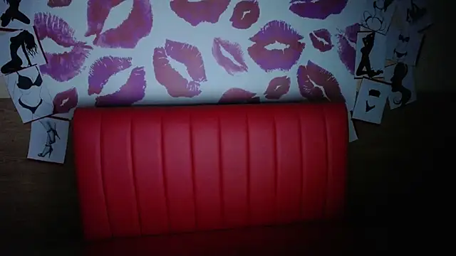 FreyaDak online show from November 2025 12:13:01 PM