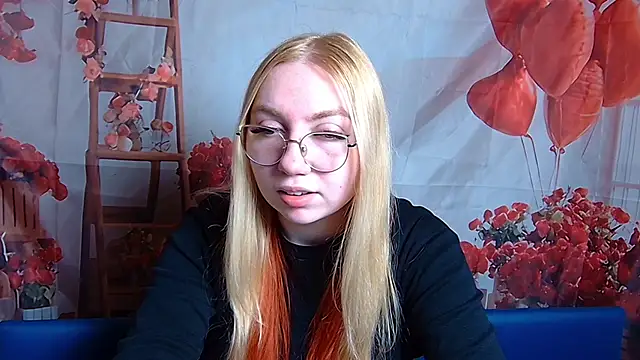 BeatriceFly online show from February 2026 12:34:01 PM