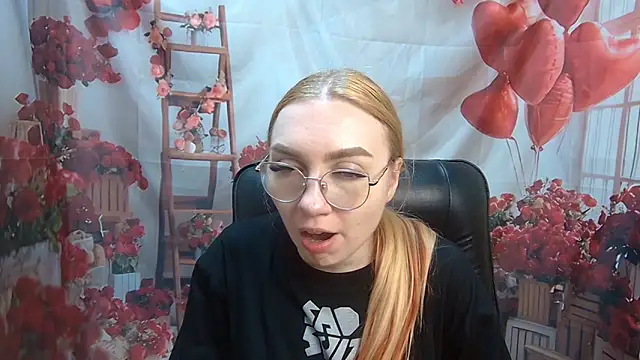 Snapshot of BeatriceFly chatting on May 2026 11:37:01 AM BeatriceFly online show from May 2026 11:37:01 AM