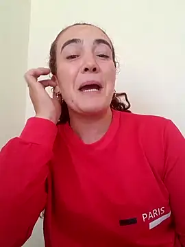 Snapshot of skayhot_ chatting on June 2026 01:32:02 PM skayhot online show from June 2026 01:32:02 PM