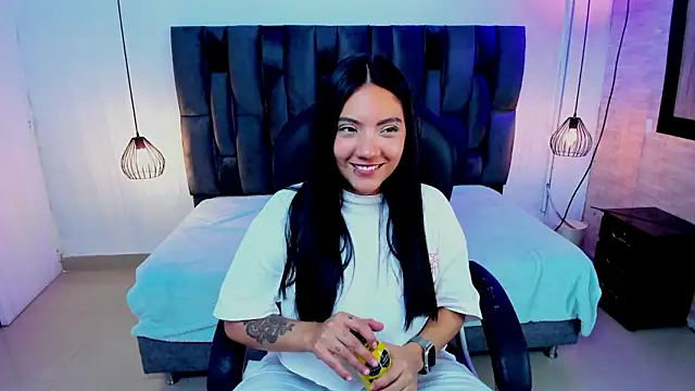 miichael black online show from November 2025 09:43:02 PM