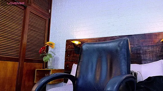 Celeste sanz online show from November 2025 11:58:01 AM