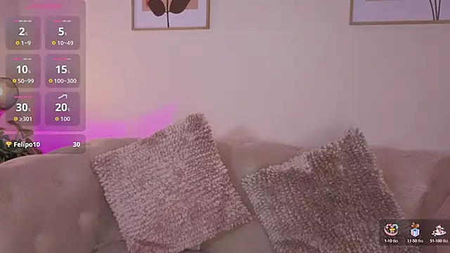 Snapshot of DahianaWalcott chatting on November 2025 09:26:01 PM DahianaWalcott online show from November 2025 09:26:01 PM