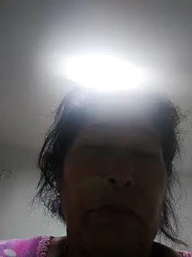 Snapshot of girl_amada chatting on May 2026 01:52:01 PM girl amada online show from May 2026 01:52:01 PM