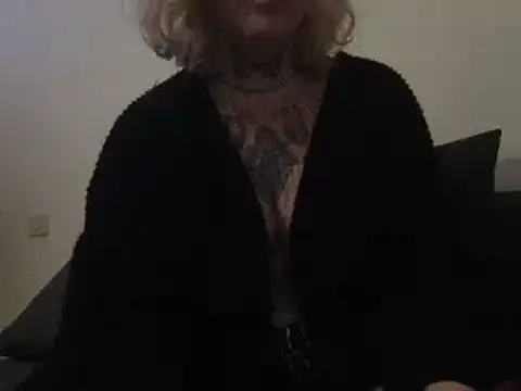 blondy40 online show from March 2025 11:14:02 PM