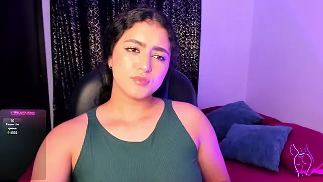 Snapshot of Adhara-zanne chatting on February 2025 01:35:02 AM Adhara-zanne online show from February 2025 01:35:02 AM