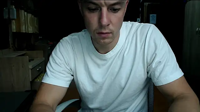 Snapshot of heilgarbest chatting on April 2026 11:07:02 AM heilgarbest online show from April 2026 11:07:02 AM