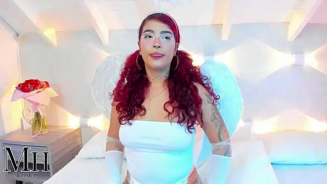 Snapshot of MizzHell chatting on October 2025 01:12:01 PM MizzHell online show from October 2025 01:12:01 PM