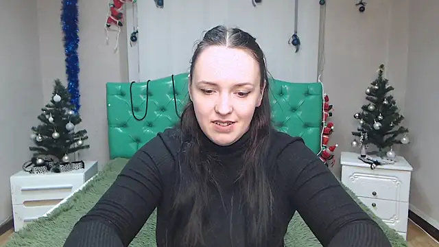 IsabelBlackberry online show from December 2024 09:20:02 AM