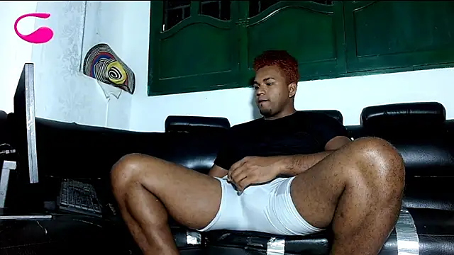 Deleon1995 online show from February 2025 04:49:01 AM