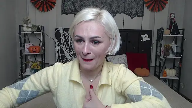 OliviaHorst online show from November 2025 06:21:01 PM