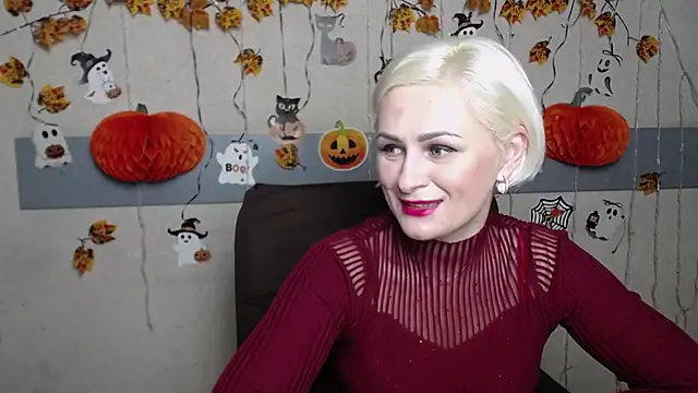 OliviaHorst online show from November 2025 06:15:01 PM