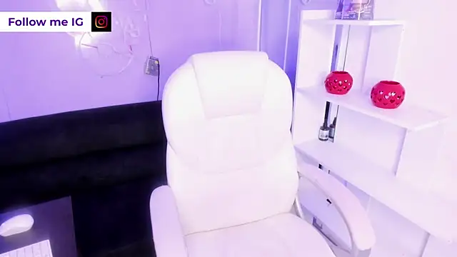 Camiila Osorio online show from March 2026 07:28:01 PM