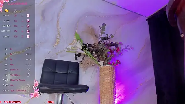 Snapshot of Karla-Ebony chatting on October 2025 01:55:01 PM Karla-Ebony online show from October 2025 01:55:01 PM