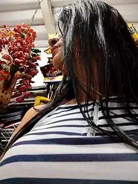 Linda Lars online show from April 2026 02:21:02 AM