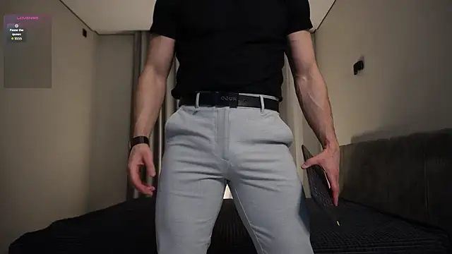 Nik Sharp online show from February 2026 05:22:02 PM