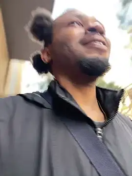 Snapshot of MobyDxck chatting on December 2024 05:35:02 PM MobyDxck online show from December 2024 05:35:02 PM