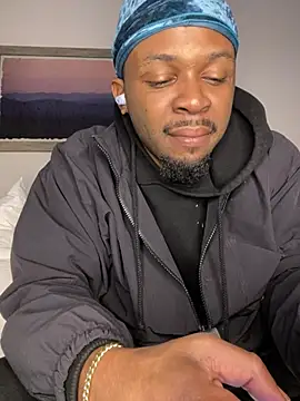 Snapshot of MobyDxck chatting on January 2025 03:52:02 PM MobyDxck online show from January 2025 03:52:02 PM