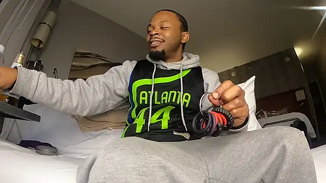 Snapshot of MobyDxck chatting on January 2025 11:51:01 PM MobyDxck online show from January 2025 11:51:01 PM