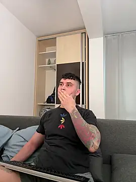 MatMalonne online show from January 2026 10:39:01 AM