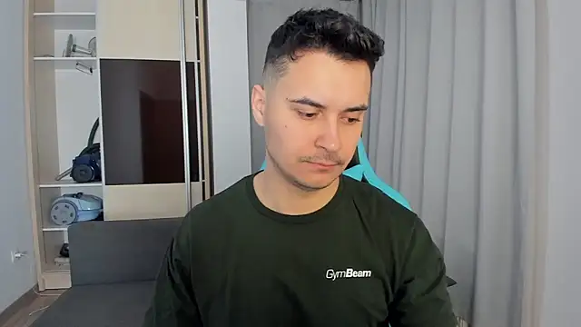 MatMalonne online show from February 2026 05:15:01 AM