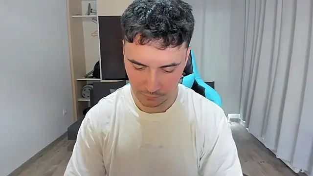 MatMalonne online show from April 2026 12:25:01 PM