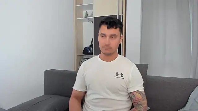 Snapshot of MatMalonne chatting on May 2026 05:14:02 AM MatMalonne online show from May 2026 05:14:02 AM