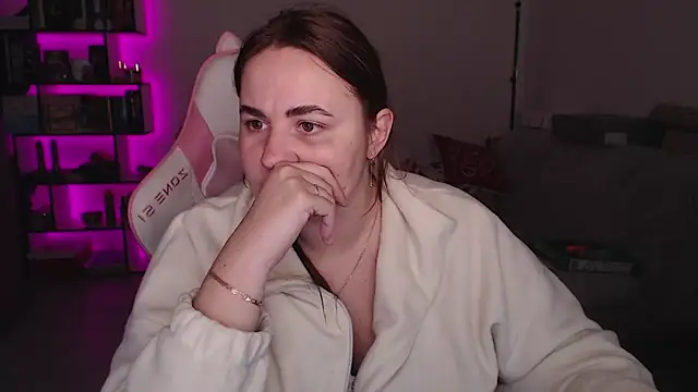 SexyWitch 666 online show from December 2025 04:40:01 AM