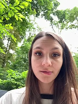 Snapshot of sweety_secret_ chatting on September 2025 01:11:02 PM sweety secret online show from September 2025 01:11:02 PM