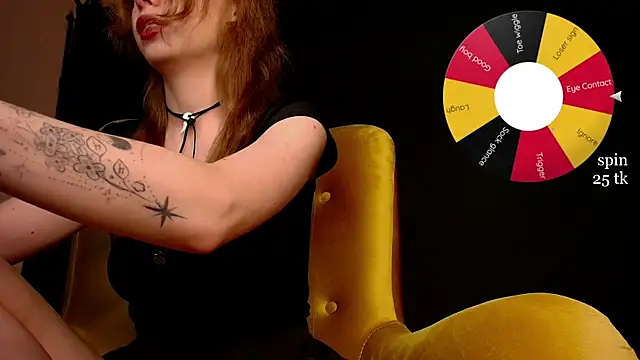 MisssLola online show from December 2025 01:49:02 PM